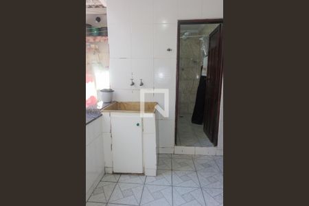 Casa à venda com 150m², 4 quartos e 2 vagas Casa à venda com 150m², 4 quartos e 2 vagasÁrea de Serviço