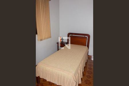 Casa à venda com 150m², 4 quartos e 2 vagas Casa à venda com 150m², 4 quartos e 2 vagasQuarto 2