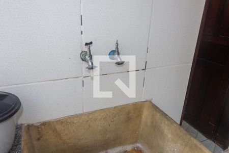 Casa à venda com 150m², 4 quartos e 2 vagas Casa à venda com 150m², 4 quartos e 2 vagasÁrea de Serviço - detalhe