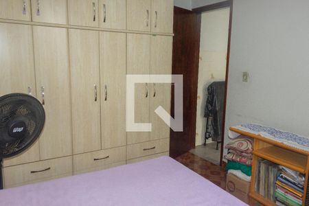 Casa à venda com 150m², 4 quartos e 2 vagas Casa à venda com 150m², 4 quartos e 2 vagasQuarto 4 (edícula)