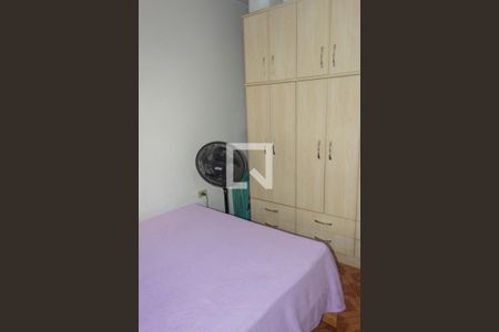 Casa à venda com 150m², 4 quartos e 2 vagas Casa à venda com 150m², 4 quartos e 2 vagasQuarto 4 (edícula)