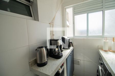Apartamento à venda com 60m², 2 quartos e 1 vaga Apartamento à venda com 60m², 2 quartos e 1 vagaCozinha e Área de Serviço