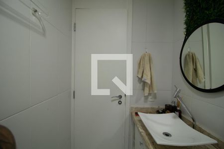 Apartamento à venda com 60m², 2 quartos e 1 vaga Apartamento à venda com 60m², 2 quartos e 1 vagaBanheiro Social