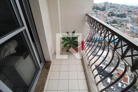 Sala - varanda de apartamento para alugar com 3 quartos, 75m² em Vila Domitila, São Paulo