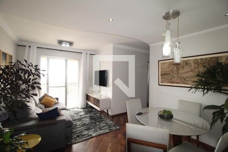 Sala de apartamento para alugar com 3 quartos, 75m² em Vila Domitila, São Paulo