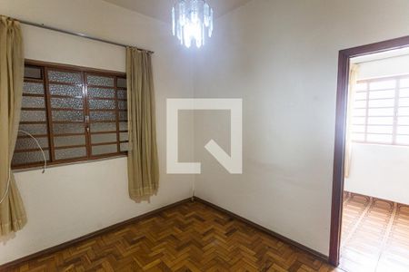 Casa à venda com 232m², 8 quartos e sem vagaSala 2 da Casa de Cima
