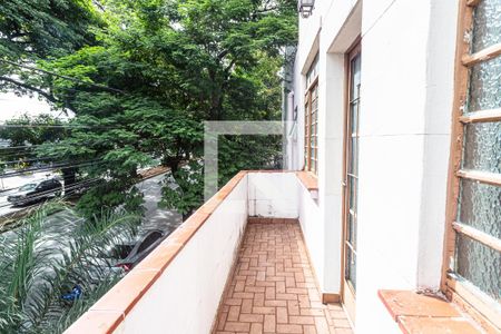 Casa à venda com 232m², 8 quartos e sem vagaVaranda do Quarto 2 da Casa de Cima