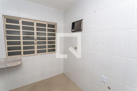 Casa à venda com 232m², 8 quartos e sem vagaCozinha