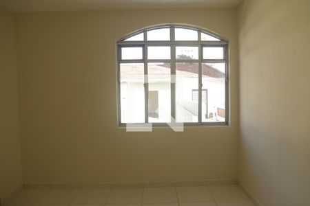 Casa para alugar com 180m², 2 quartos e 1 vagaEdícula Quarto