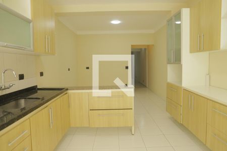 Casa para alugar com 180m², 2 quartos e 1 vagaCozinha