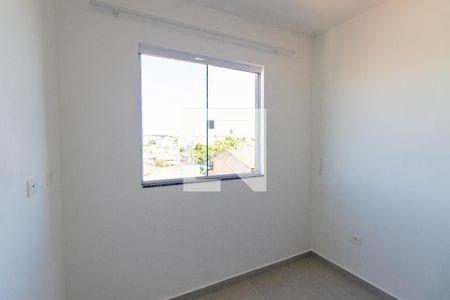 Quarto 1 de apartamento para alugar com 2 quartos, 45m² em Cruzeiro, São José dos Pinhais