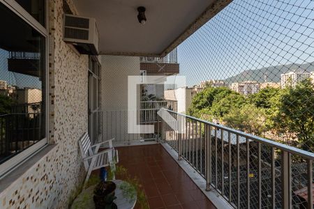Apartamento à venda com 128m², 3 quartos e 2 vagasVaranda da Sala