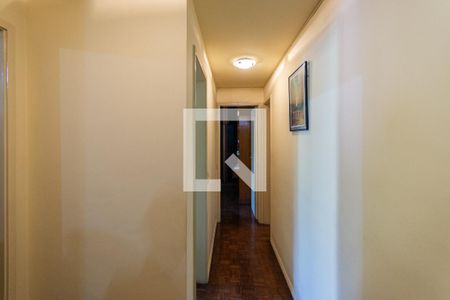 Apartamento à venda com 128m², 3 quartos e 2 vagasCorredor