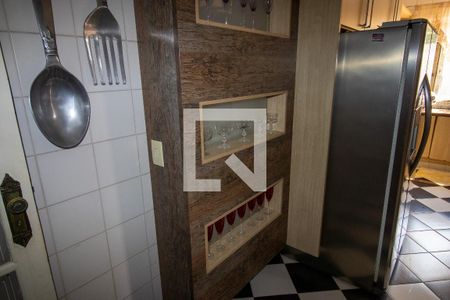 Casa de condomínio à venda com 600m², 3 quartos e 4 vagas Casa de condomínio à venda com 600m², 3 quartos e 4 vagasCozinha