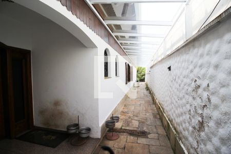 Casa à venda com 480m², 3 quartos e 6 vagasQuintal