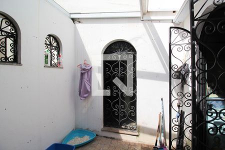 Casa à venda com 480m², 3 quartos e 6 vagasQuintal