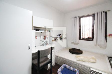 Casa à venda com 480m², 3 quartos e 6 vagasQuarto de Serviço 