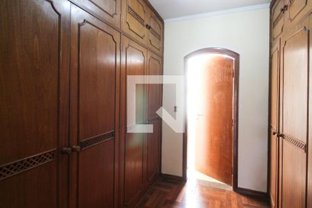 Armários  de casa à venda com 3 quartos, 480m² em Indianópolis, São Paulo