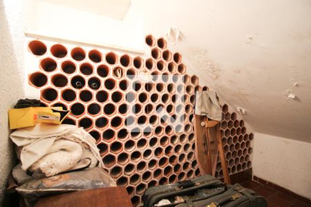 Casa à venda com 480m², 3 quartos e 6 vagasAdega 