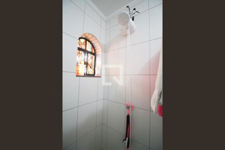 Casa à venda com 480m², 3 quartos e 6 vagasBanheiro da Suíte 2