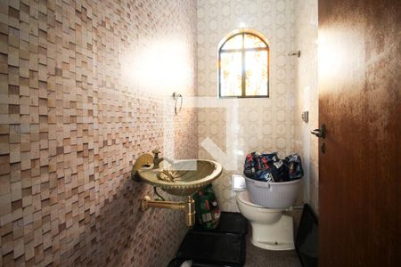 Casa à venda com 480m², 3 quartos e 6 vagasLavabo 