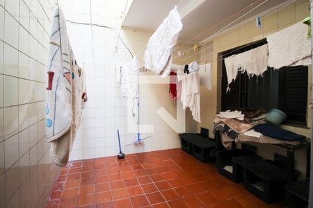 Casa à venda com 480m², 3 quartos e 6 vagasÁrea de Serviço