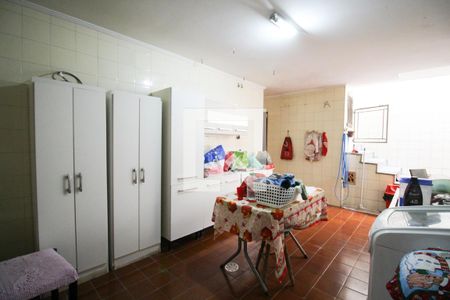 Casa à venda com 480m², 3 quartos e 6 vagasÁrea de Serviço