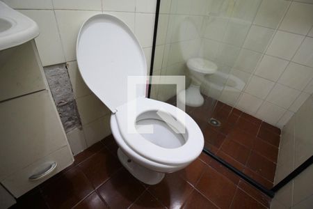 Casa à venda com 480m², 3 quartos e 6 vagasBanheiro de serviço