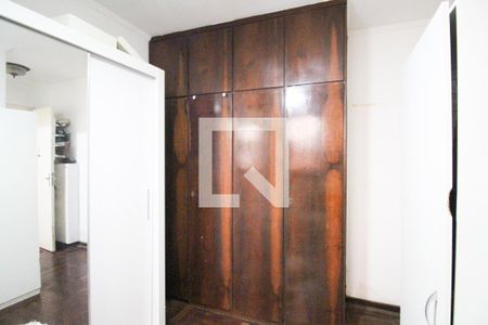 Casa à venda com 480m², 3 quartos e 6 vagasQuarto de Serviço 