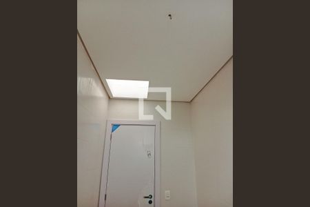 Casa à venda com 686m², 4 quartos e 4 vagas Casa à venda com 686m², 4 quartos e 4 vagasBanheiro suite 1