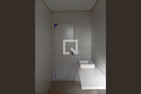 Casa à venda com 686m², 4 quartos e 4 vagas Casa à venda com 686m², 4 quartos e 4 vagasBanheiro Suite 3