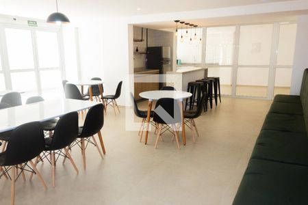 Apartamento à venda com 49m², 2 quartos e 1 vaga Apartamento à venda com 49m², 2 quartos e 1 vagaÁrea comum - Salão de festas