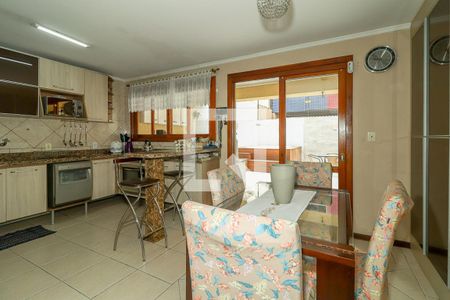 Sala de Jantar de casa à venda com 4 quartos, 258m² em Vila Ipiranga, Porto Alegre