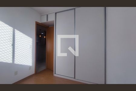 Quarto 1 de apartamento para alugar com 2 quartos, 48m² em Chácara Cotia, Contagem