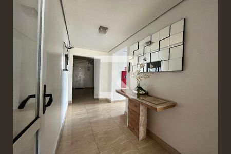 Apartamento à venda com 57m², 2 quartos e 1 vagaHall de entrada