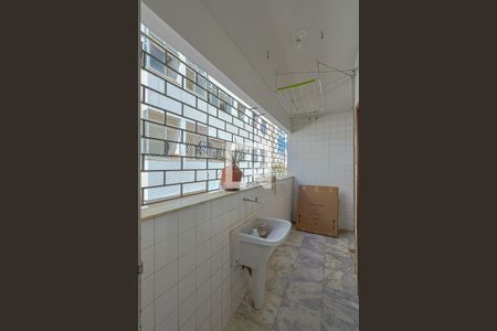 Apartamento para alugar com 126m², 3 quartos e 2 vagas Apartamento para alugar com 126m², 3 quartos e 2 vagasÁrea de Serviço