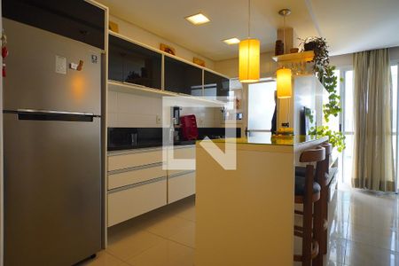 Apartamento para alugar com 78m², 2 quartos e 2 vagasCozinha