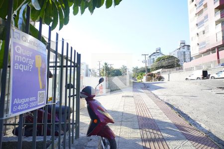 Apartamento para alugar com 78m², 2 quartos e 2 vagasFachada