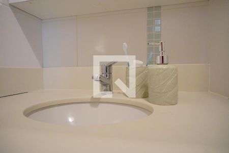 Apartamento para alugar com 78m², 2 quartos e 2 vagasBanheiro suíte