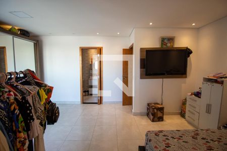 Casa à venda com 600m², 3 quartos e 2 vagas Casa à venda com 600m², 3 quartos e 2 vagasQuarto 3