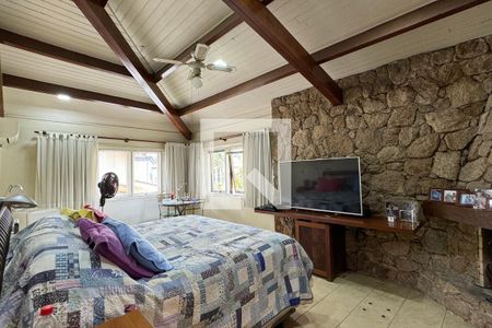 Casa de condomínio à venda com 400m², 5 quartos e 4 vagasSuíte 2