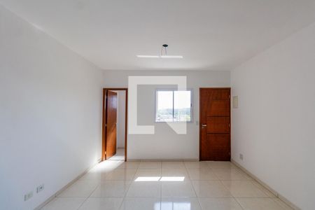 Sala de casa à venda com 3 quartos, 135m² em Cangaíba, São Paulo