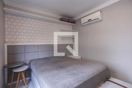 Suíte de apartamento para alugar com 2 quartos, 64m² em Santana, Porto Alegre