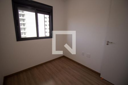 Quarto 1 de apartamento para alugar com 3 quartos, 67m² em Vila Anastácio, São Paulo