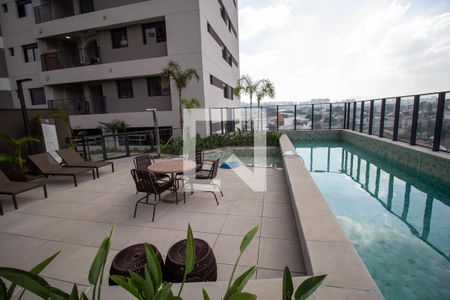 Apartamento à venda com 68m², 3 quartos e 1 vaga Apartamento à venda com 68m², 3 quartos e 1 vagaÁrea comum - Piscina