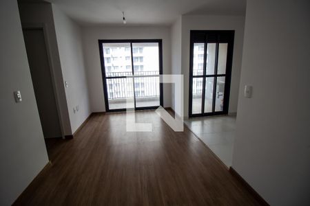 Sala de apartamento à venda com 3 quartos, 67m² em Vila Anastácio, São Paulo