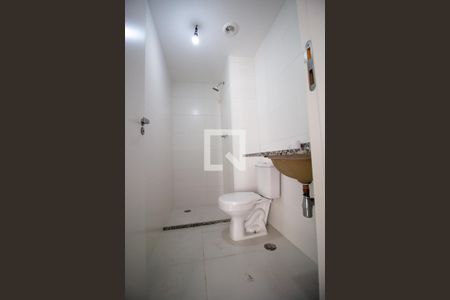 Apartamento à venda com 68m², 3 quartos e 1 vaga Apartamento à venda com 68m², 3 quartos e 1 vagaBanheiro