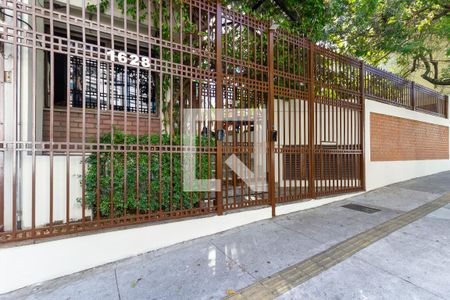 Apartamento à venda com 72m², 3 quartos e 1 vaga Apartamento à venda com 72m², 3 quartos e 1 vagaFachada