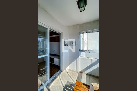Varanda da Sala de apartamento para alugar com 2 quartos, 56m² em Vila Bertioga, São Paulo
