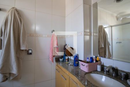 Apartamento à venda com 168m², 4 quartos e 2 vagasBanheiro da Suíte 2